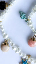 Load image into Gallery viewer, Shell and Starfish Charm Bracelet