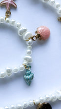 Load image into Gallery viewer, Shell and Starfish Charm Bracelet