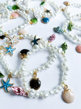 Load image into Gallery viewer, Shell and Starfish Charm Bracelet