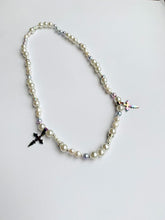 Load image into Gallery viewer, Pearl Necklace Set - Cross Detail