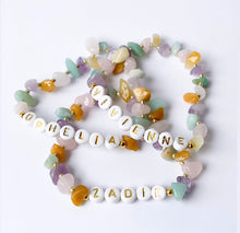 Load image into Gallery viewer, Signature Quartz Stone Bracelet