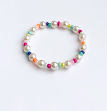Load image into Gallery viewer, &#39;FEELS LIKE SUMMER&#39; Bracelet and Choker Set
